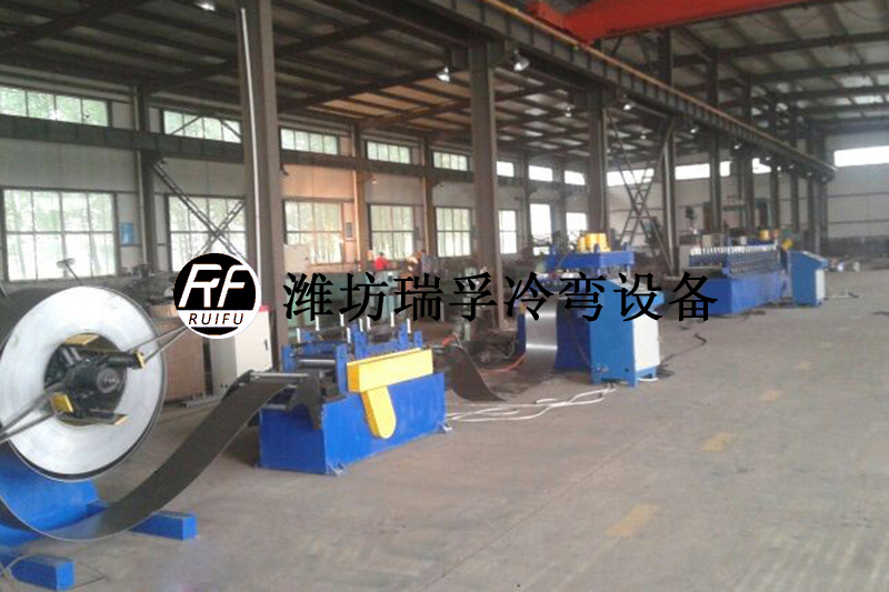 防火閥框體設(shè)備 (1).jpg