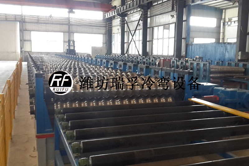 波紋板成型設(shè)備  (2).jpg